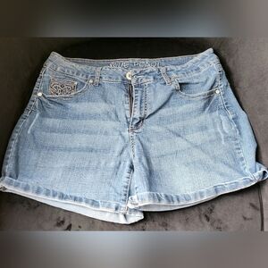 Blue Pearl women's denim shorts size 14